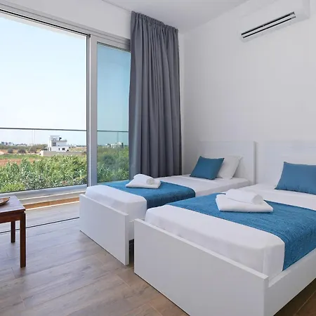 Maren - 250m From Golden Sandy Villa