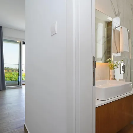 Maren - 250m From Golden Sandy