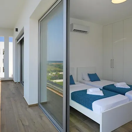 Villa Maren - 250m From Golden Sandy *