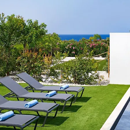 Maren - 250m From Golden Sandy Villa