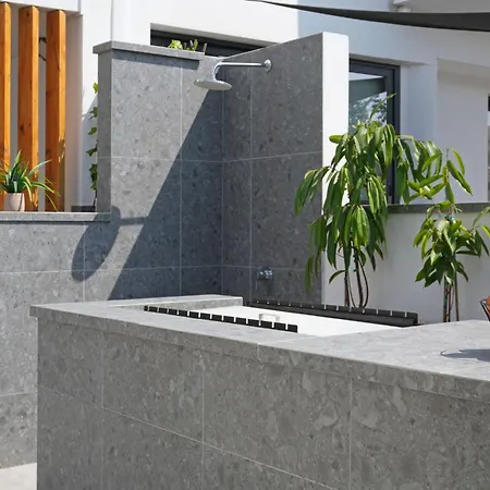 Villa Maren - 250m From Golden Sandy