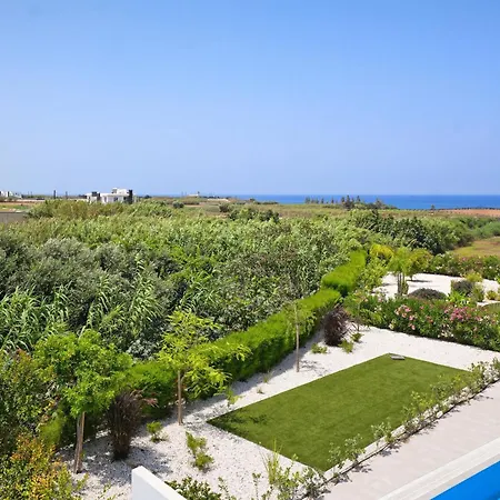 Maren - 250m From Golden Sandy Villa Paralímni