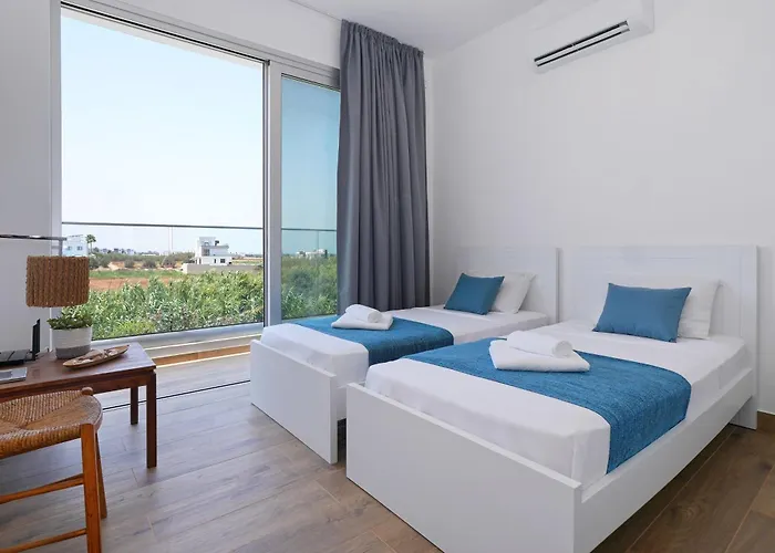 Maren - 250m From Golden Sandy Vila