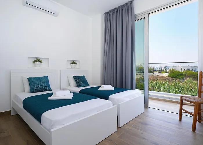Vila Maren - 250m From Golden Sandy Paralimni